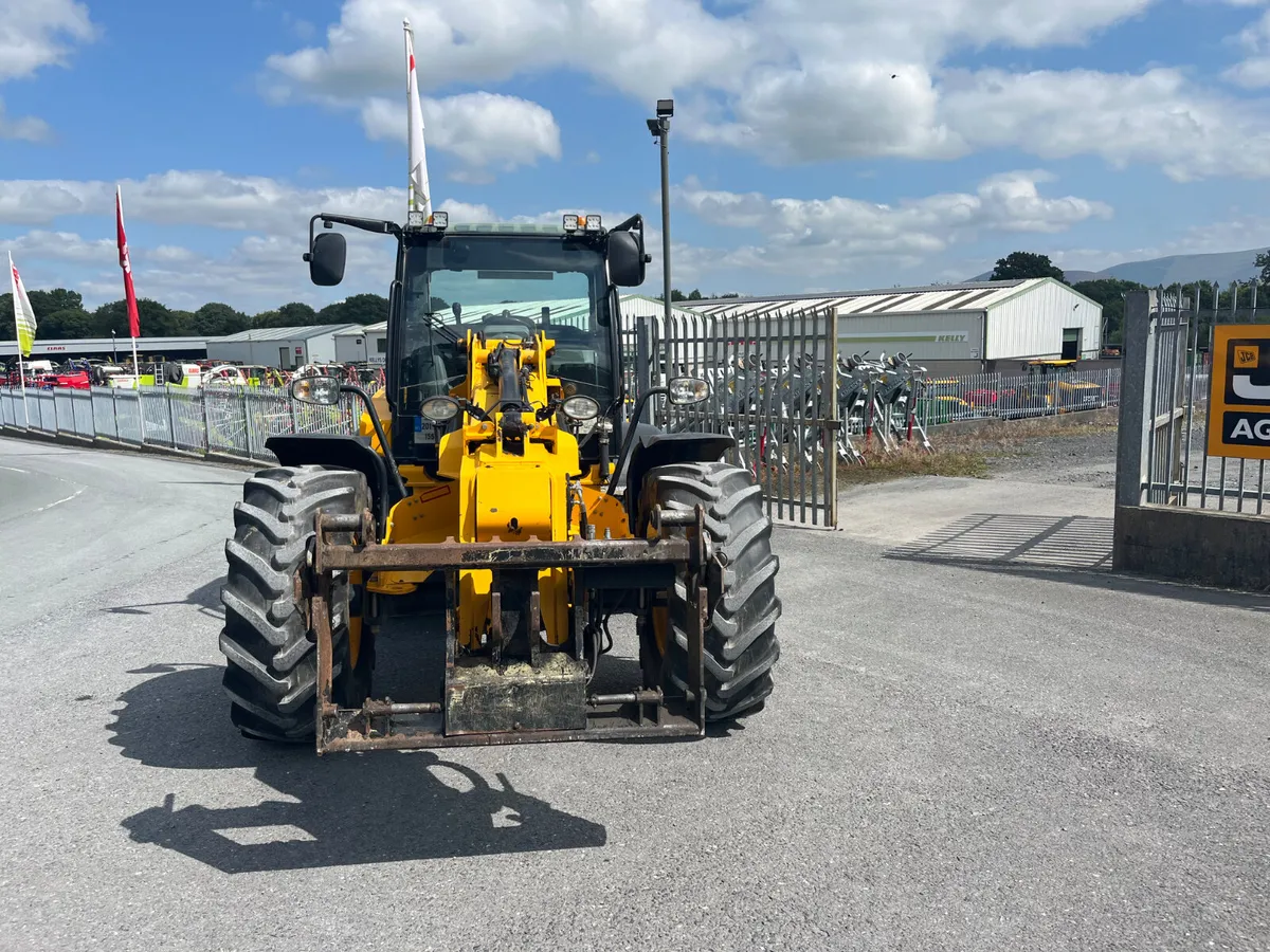 Jcb TM 320s - Image 2