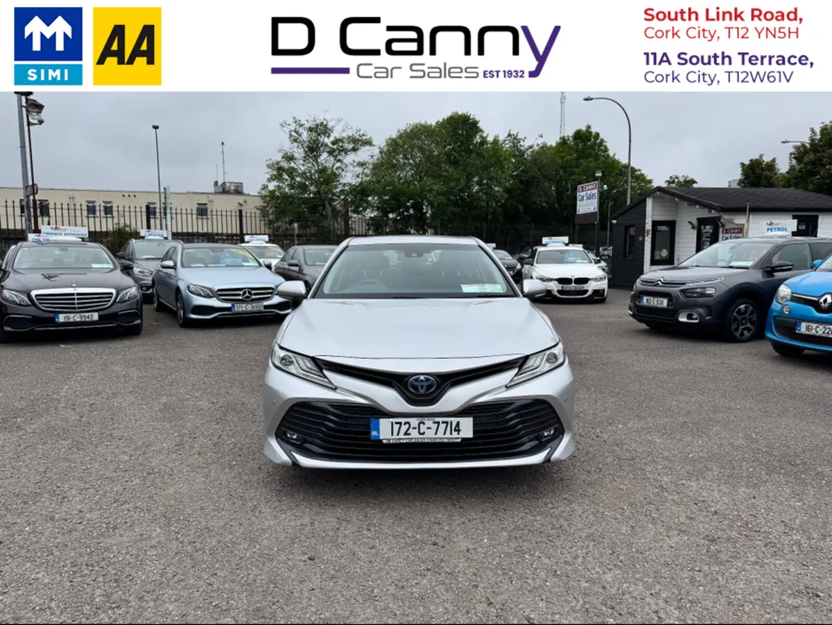 Toyota Camry Hybrid - Image 2