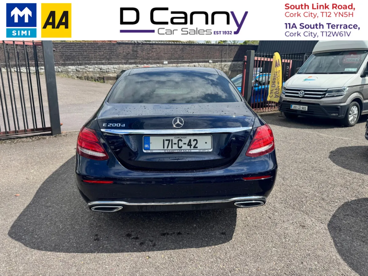 Mercedes-Benz E-Class 200 D AVANTGARDE 4DR 200D AU - Image 3