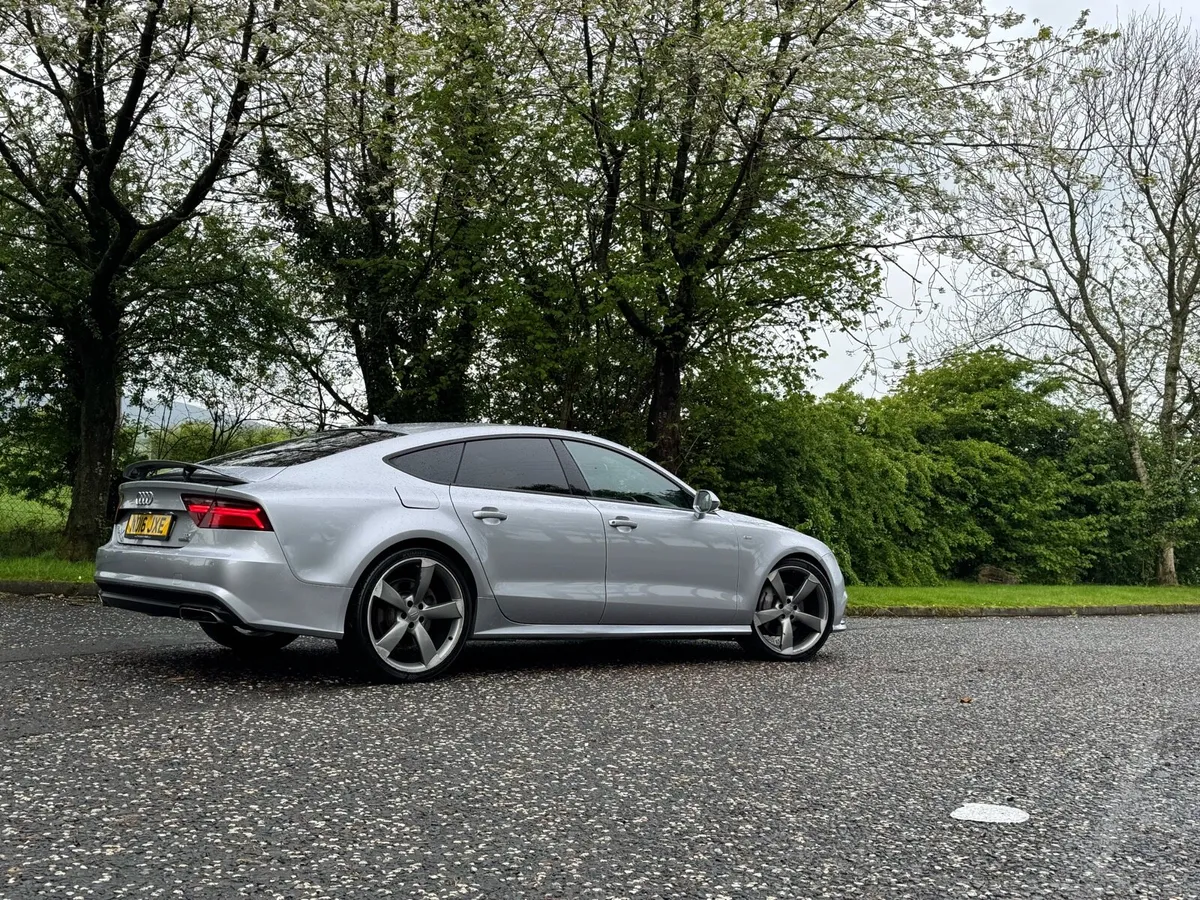 AUDI A7 S-LINE QUATTRO - Image 2