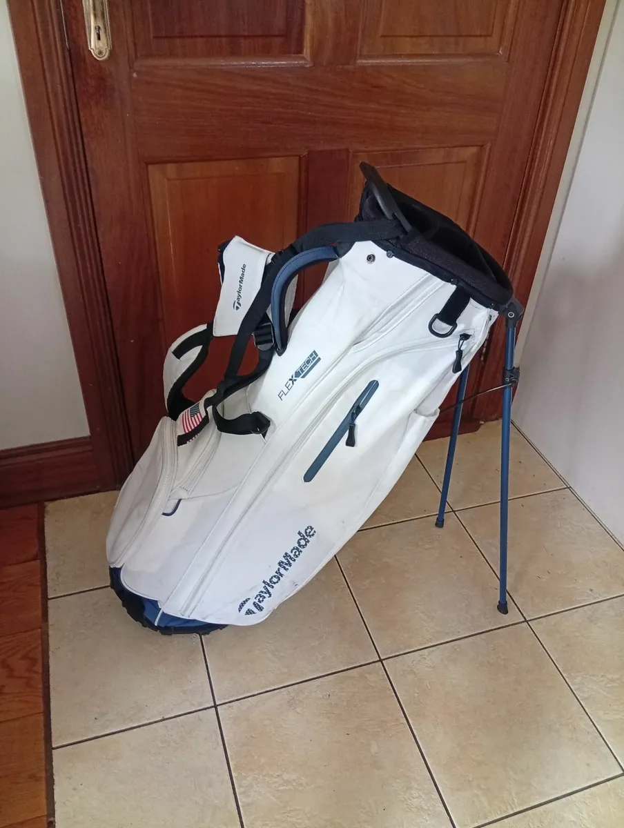 TaylorMade Stand/Carry Bag / Double Strap + Cover - Image 1
