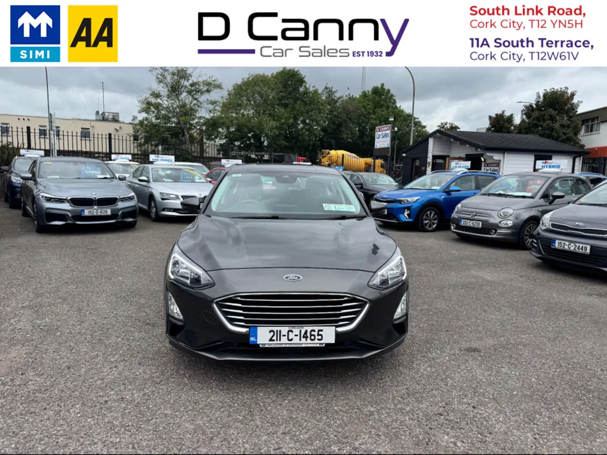 Ford Focus TITANIUM 5DR 1.0T 125 S6. S6.2 M6 5 - Image 2