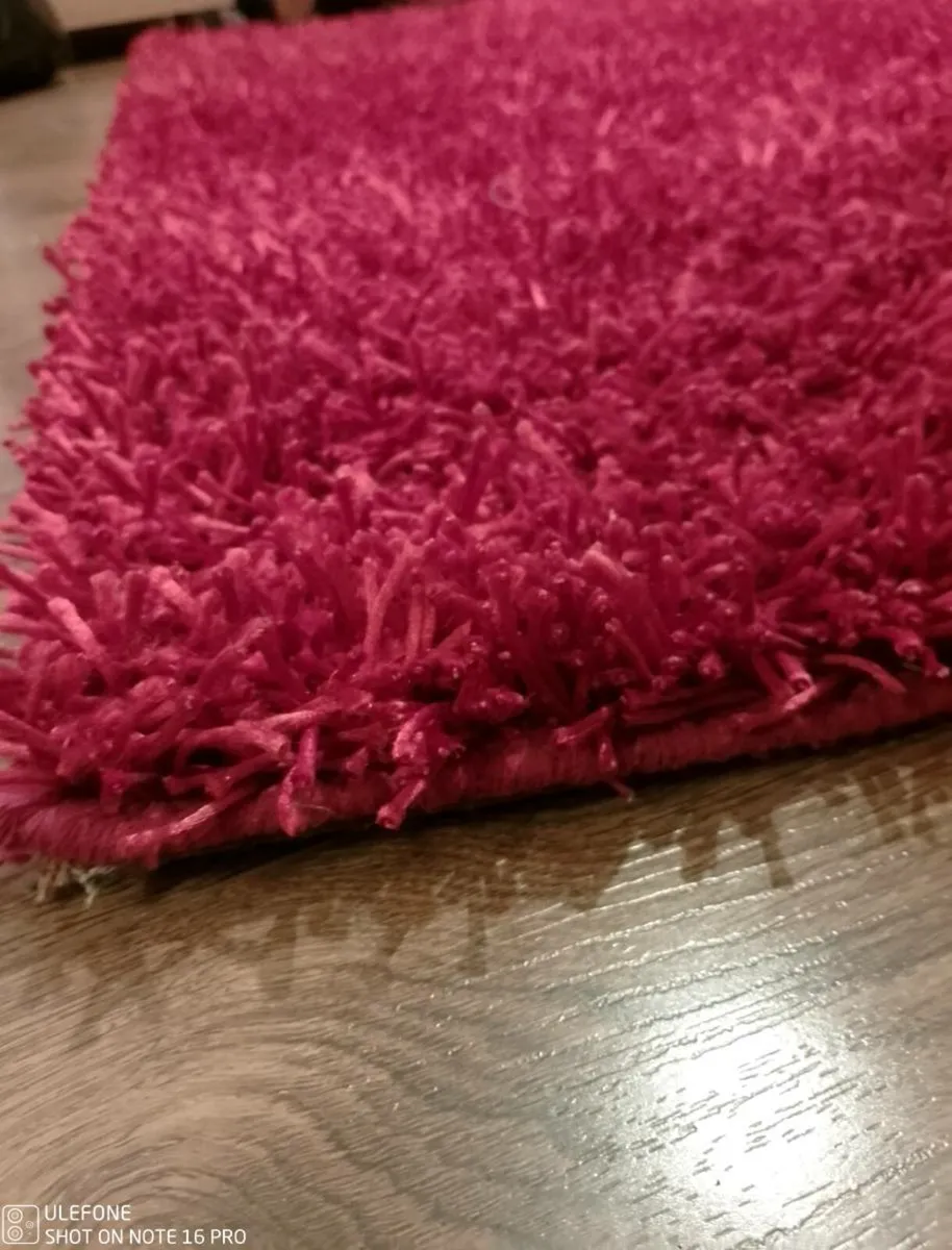 Rug - Image 1