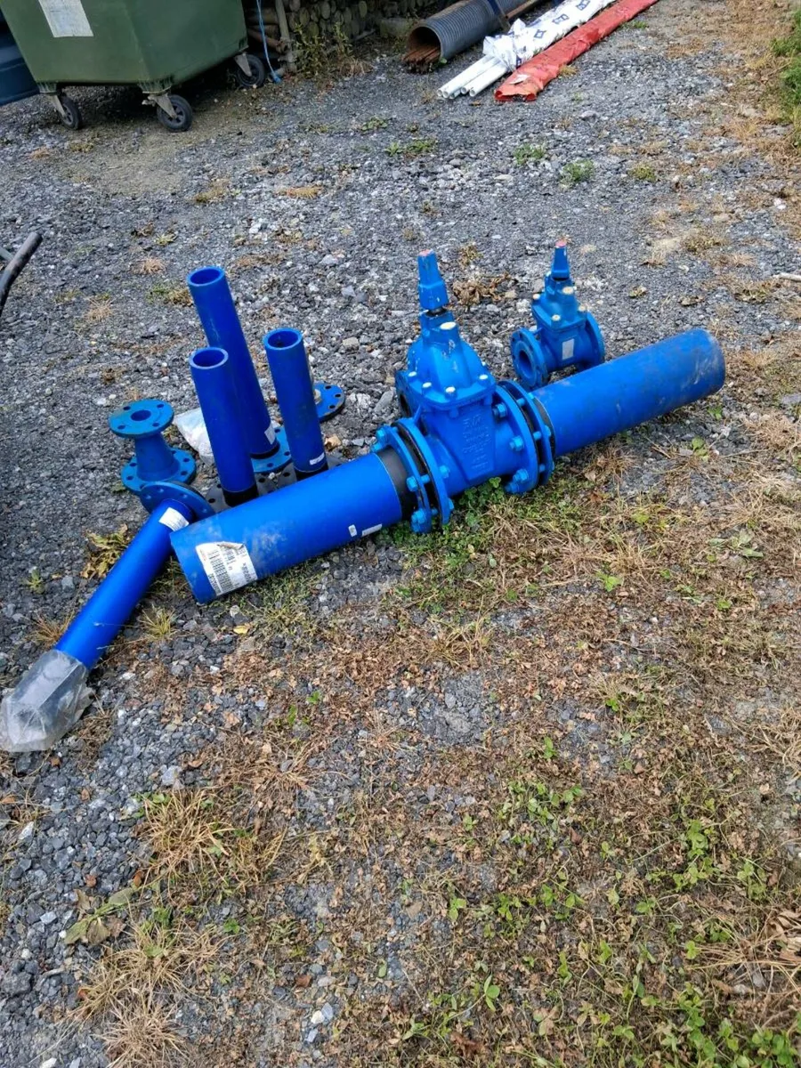 Water valves - Image 2