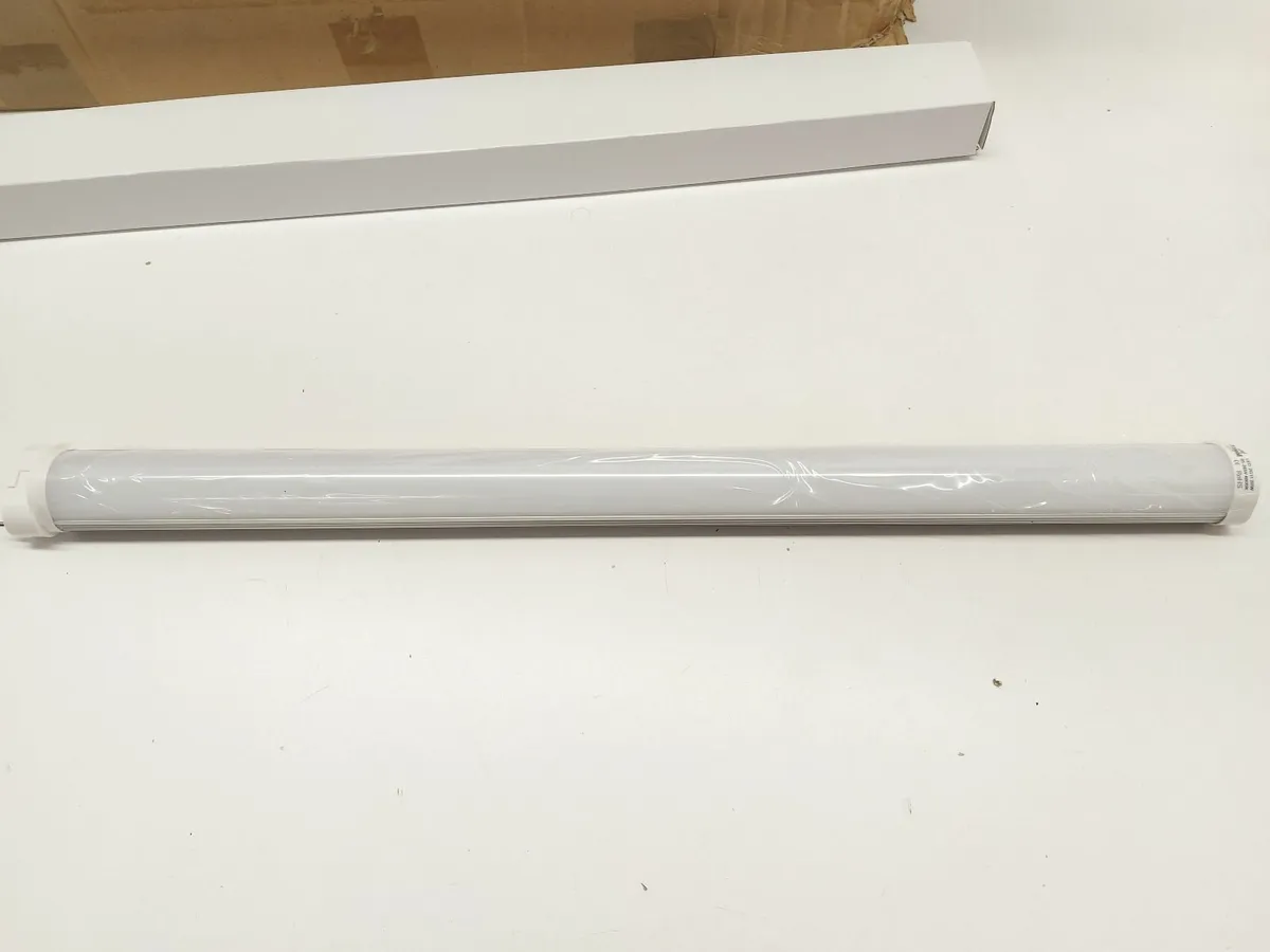 online Auction Of LED Tubes Lamps 2G11  & More! - Image 3