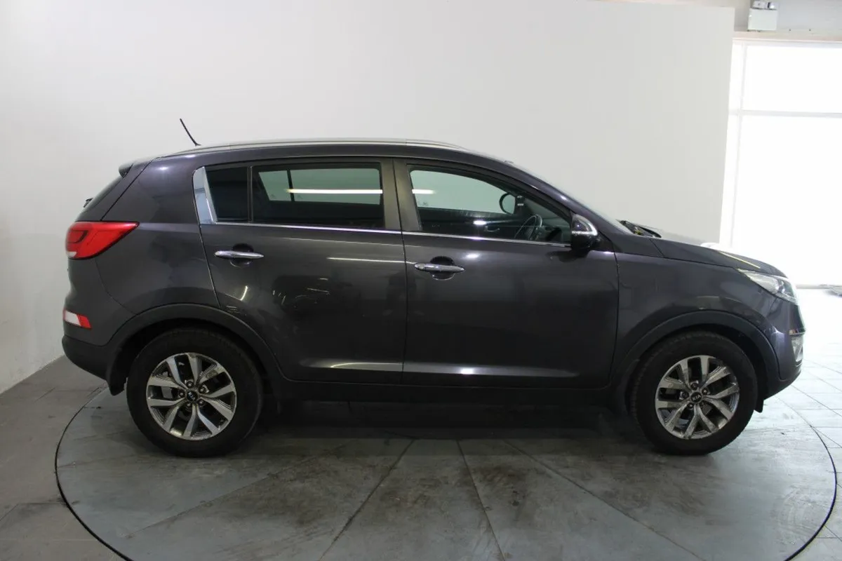 Kia Sportage 1.7 D EXL 2WD - Image 3