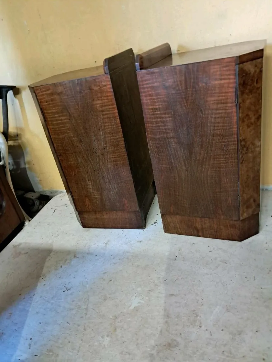 2 art deco cabinets - Image 2
