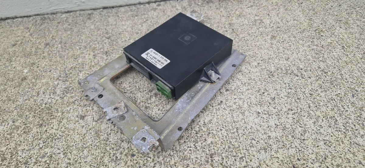 BMW E30 Parts - Image 3