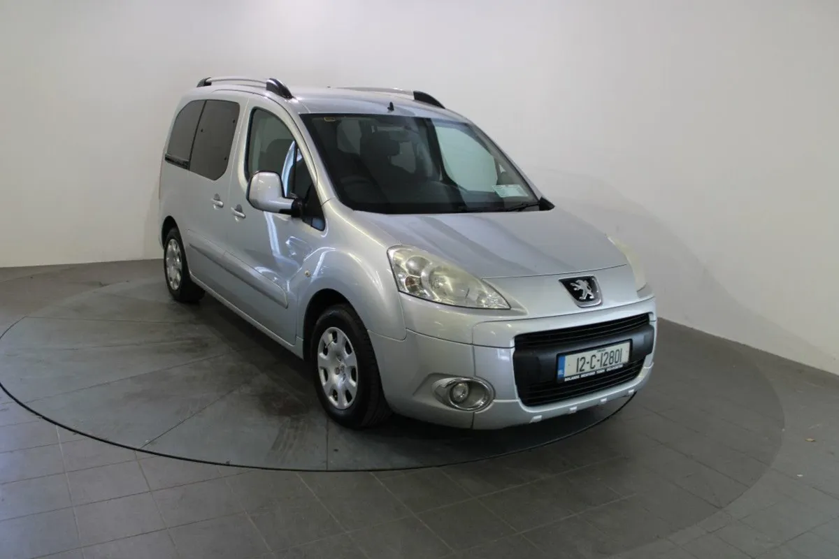 Peugeot Partner Tepee Partner 1.6 E-hdi Tepee S ( - Image 1