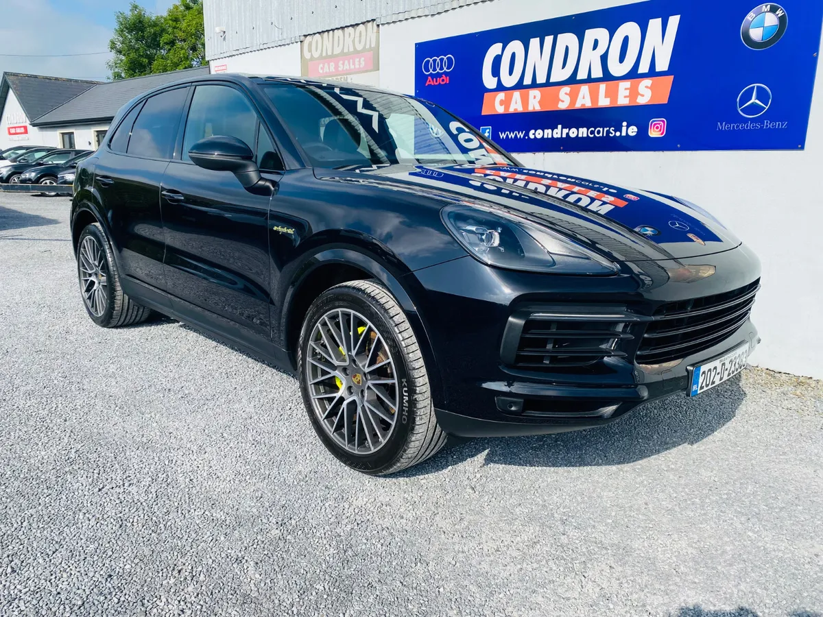 2020 (202) Porsche Cayenne 3.0 V6 E-HYBRID 5DR AUT - Image 2