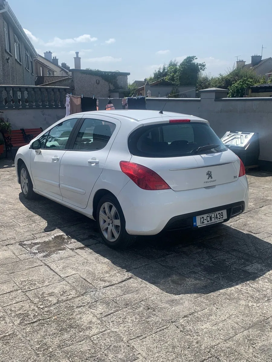 Peugeot 308 - Image 4