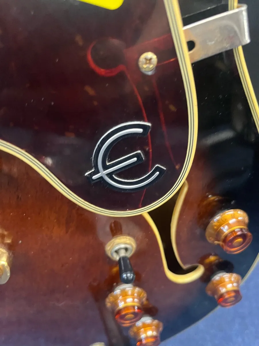 1996 Epiphone Sheraton Semi Hollow - Image 3