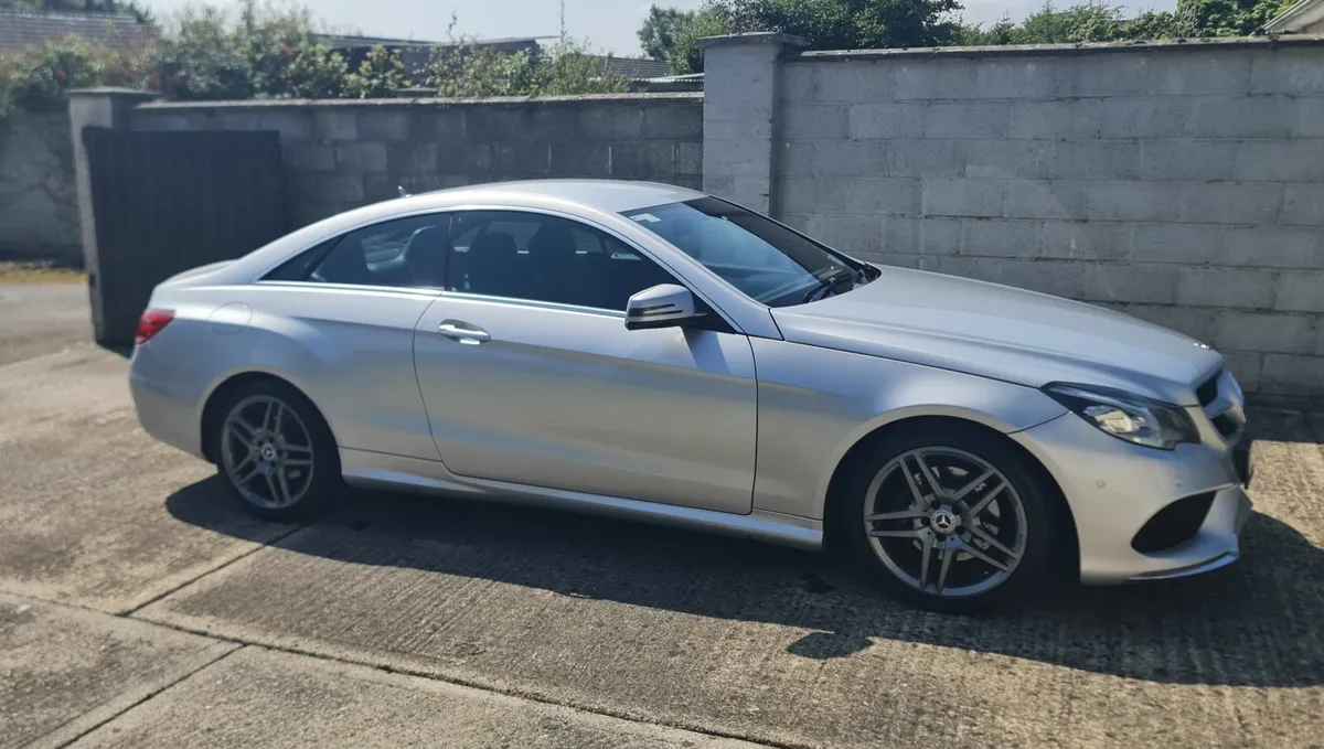 Mercedes-Benz E220 CDI AMG SPORT 2DR AUTO COUPE - Image 2