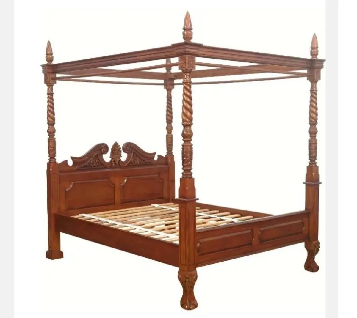 5ft Replica Queen Anne 4 poster bed - Image 1