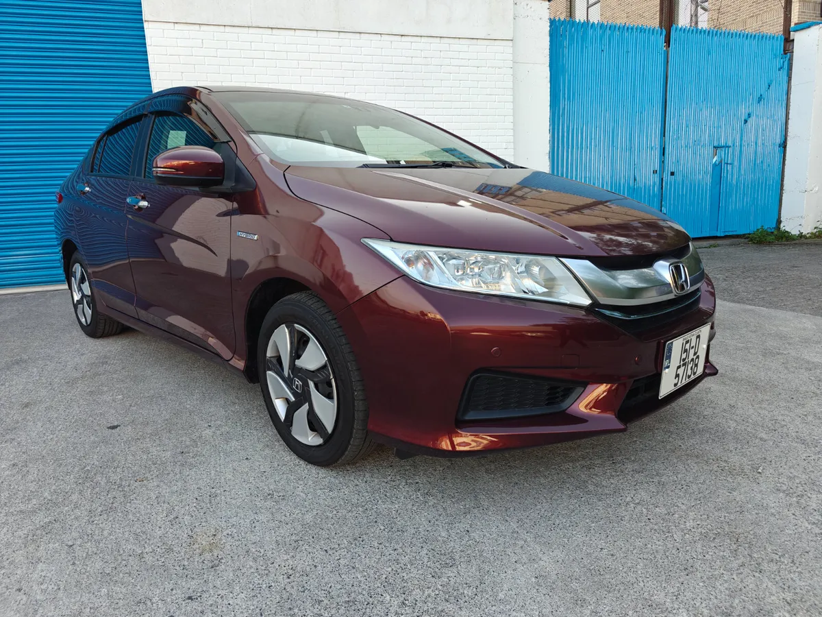 2015 HONDA GRACE HYBRID - Image 1