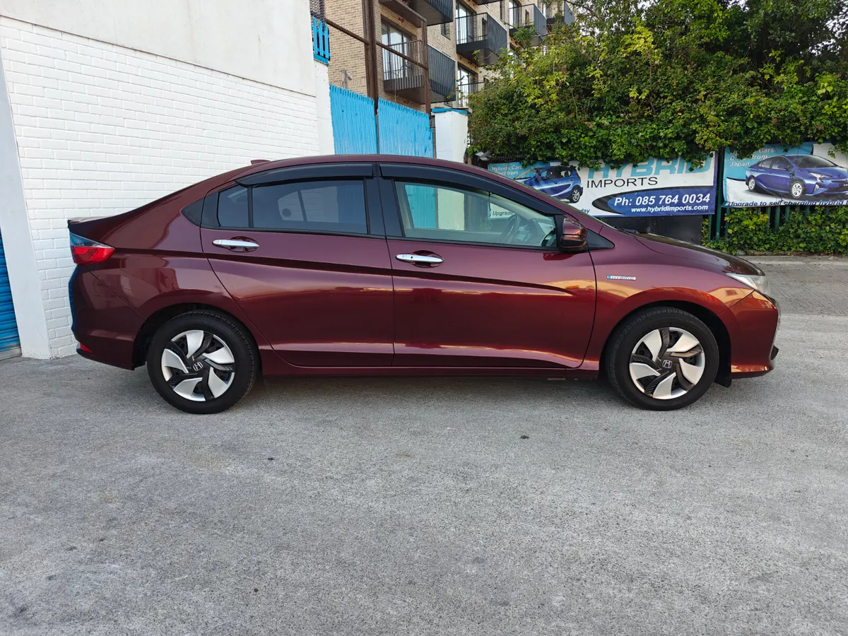 2015 HONDA GRACE HYBRID - Image 4
