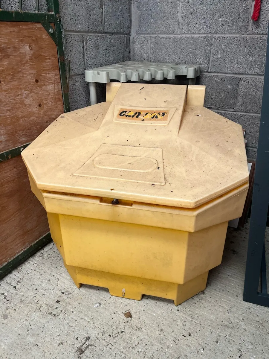 Bunker - Image 1