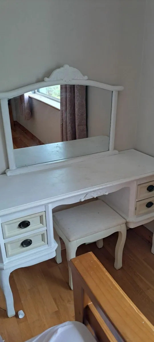 Furniture Vanity Unit - Image 2