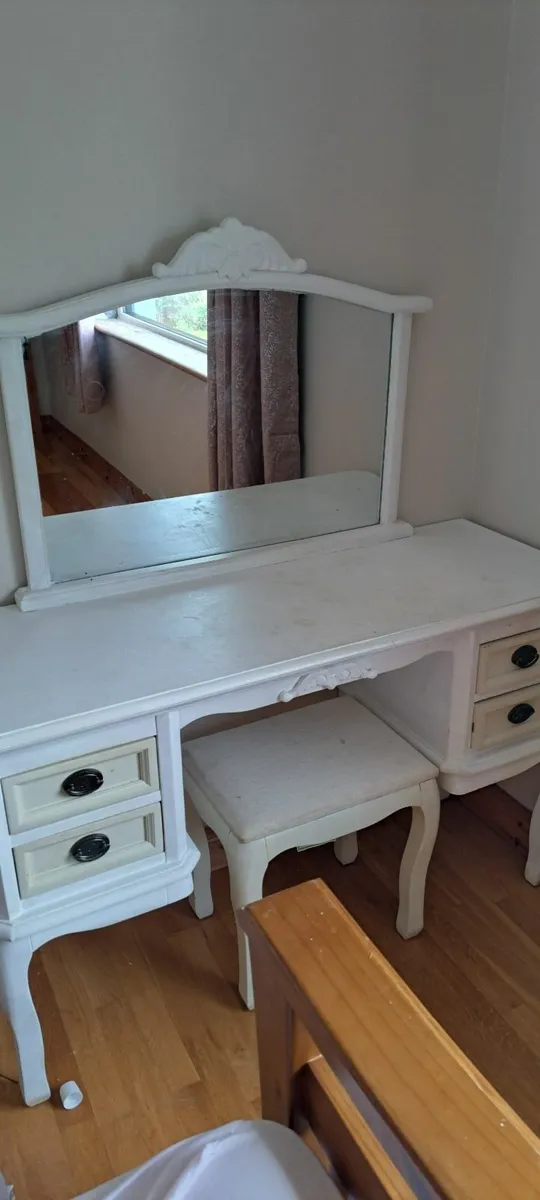 Furniture Vanity Unit - Image 3