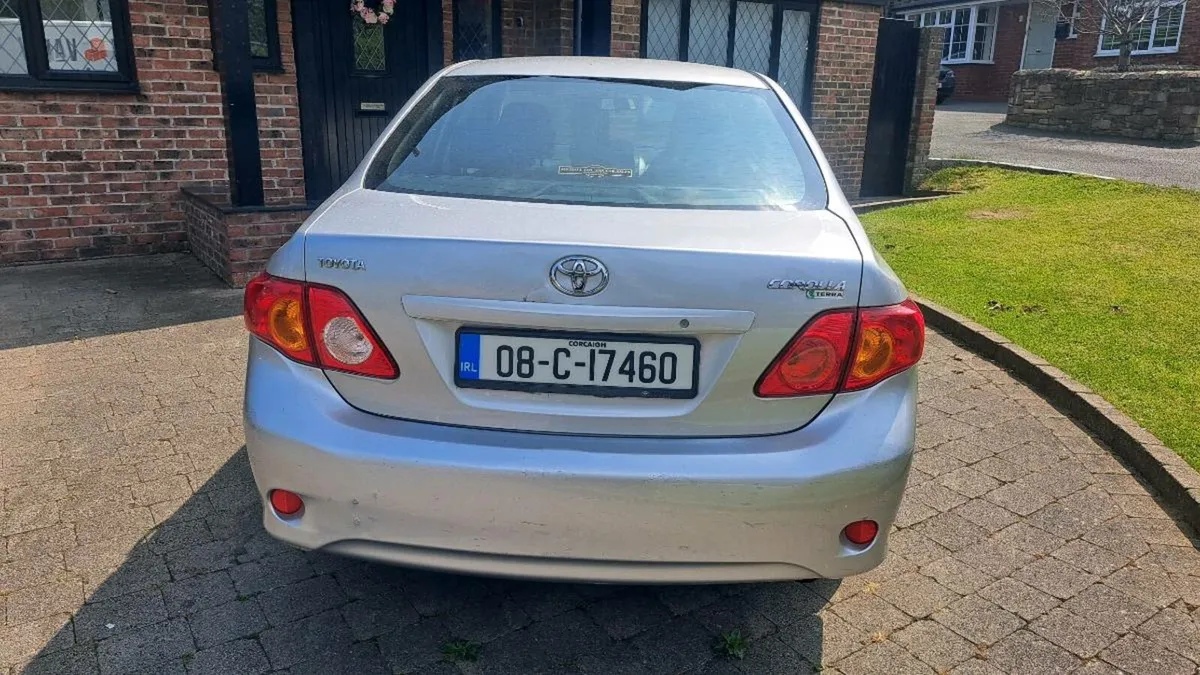 TOYOTA COROLLA 1.4 PETROL 2008 ONLY 146000 KLMS - Image 2
