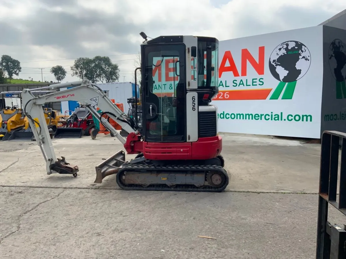 2006 TAKEUCHI TB23r ZERO TAIL MINI DIGGER. - Image 3