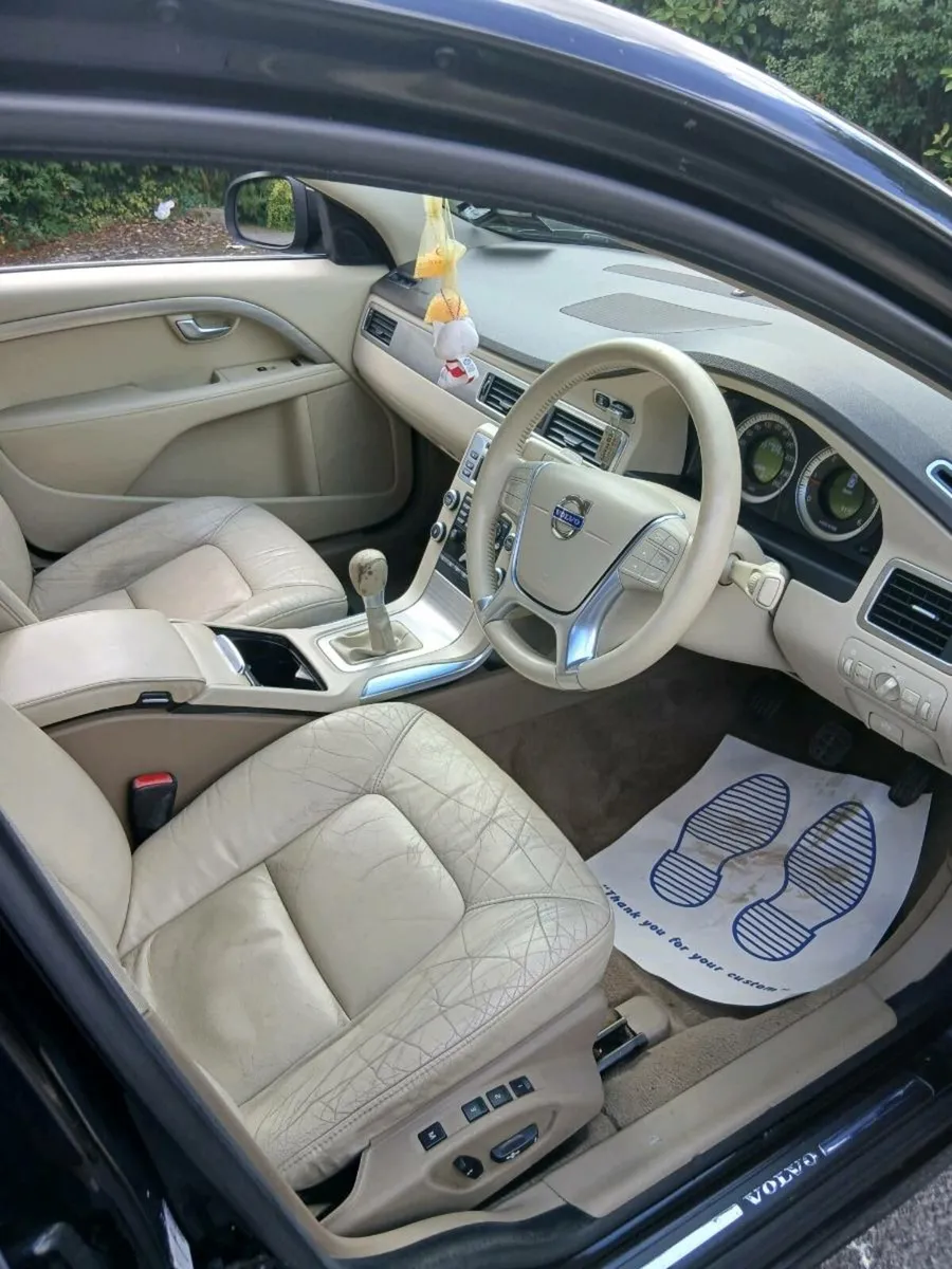 Volvo s80 tax 01/26 nct 07/26 - Image 4