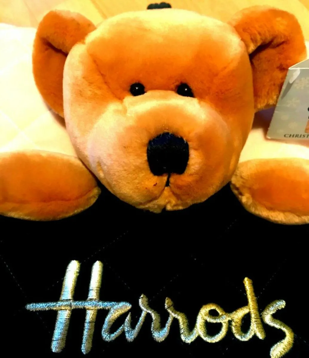 Vintage Authentic Harrods Nightwear Case - Image 3