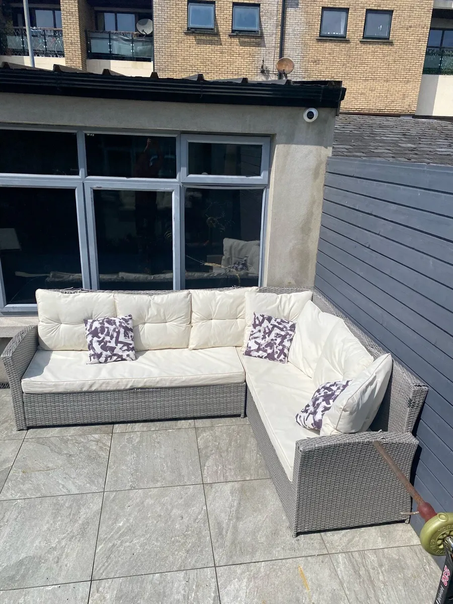 Garden Furniture - Image 2