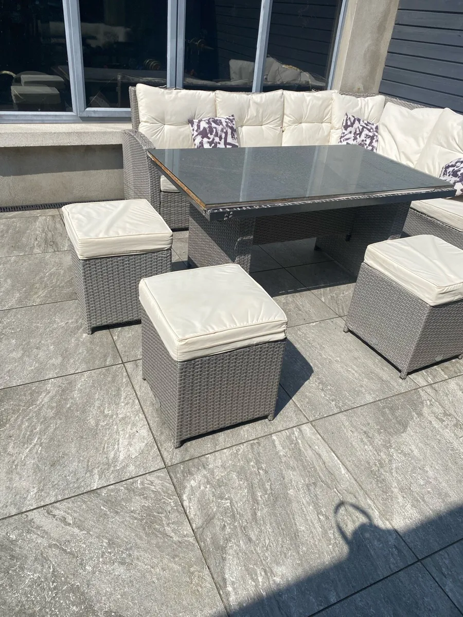 Garden Furniture - Image 3