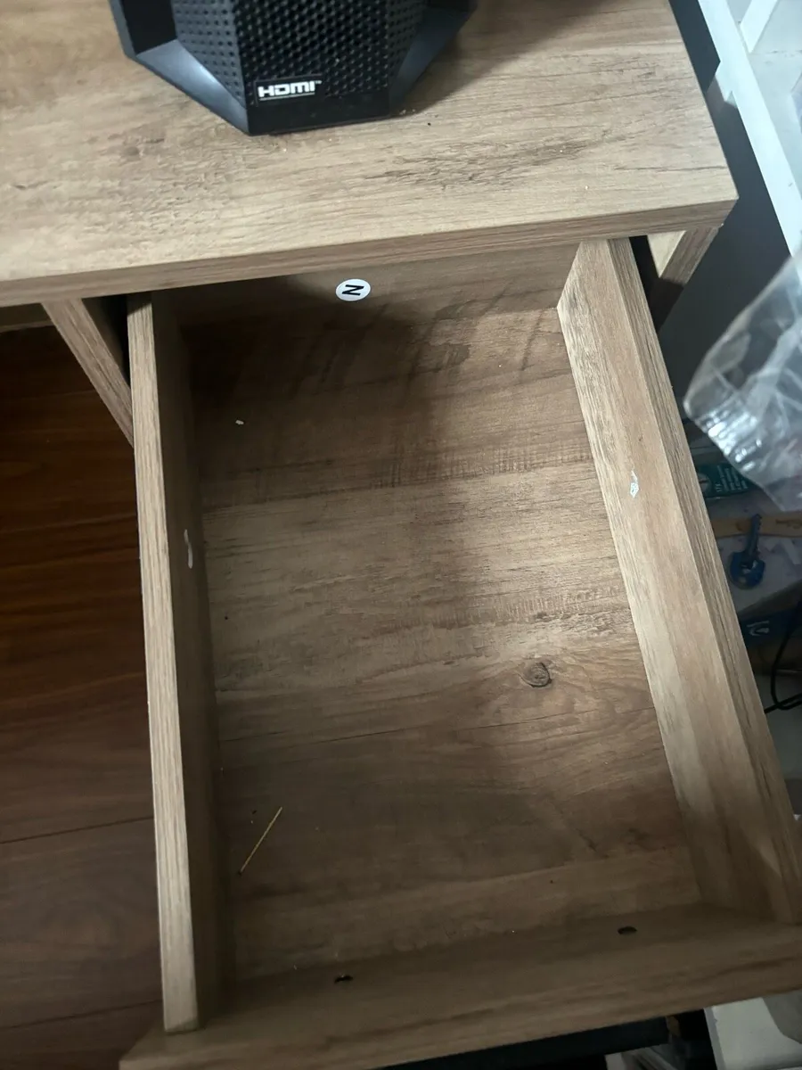 Computer Desk - Image 3