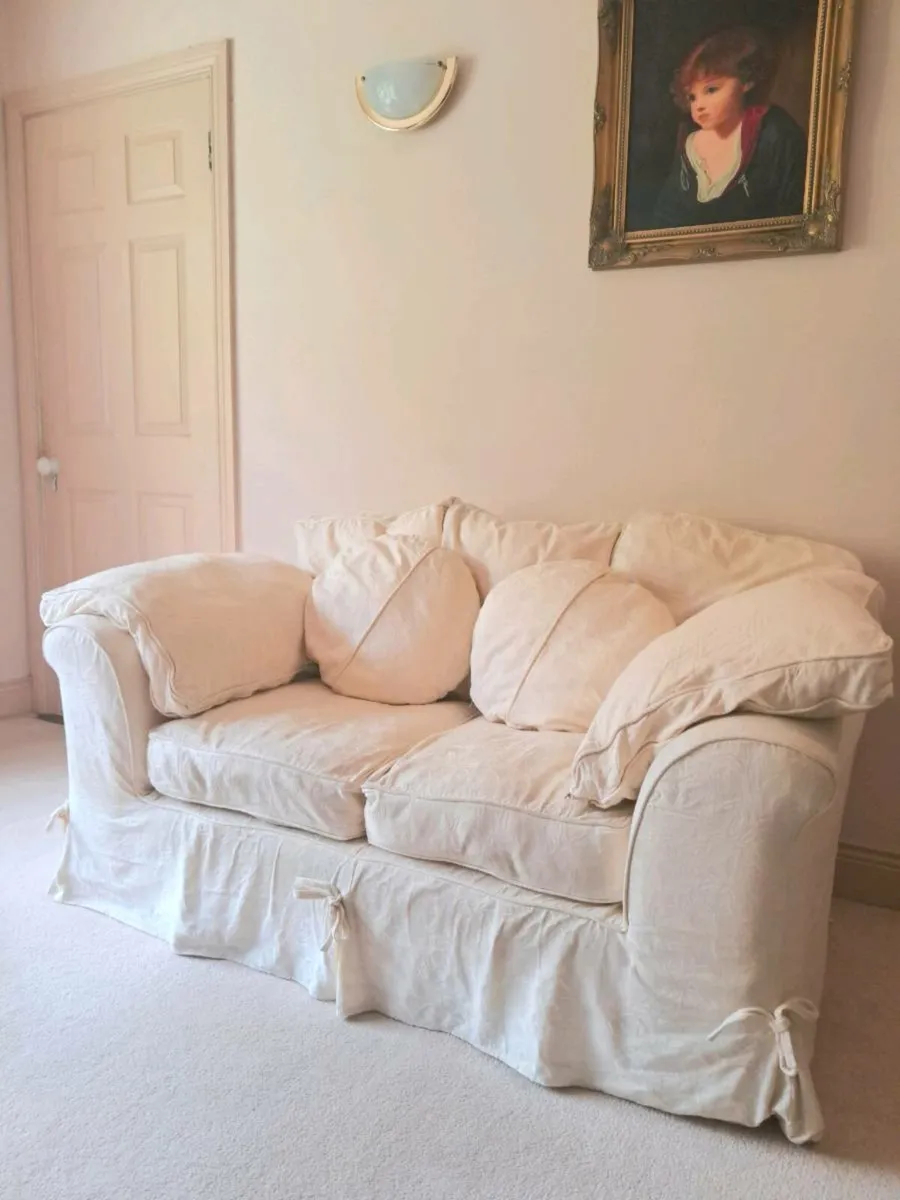 2 Person Couch/Sofa - Image 2