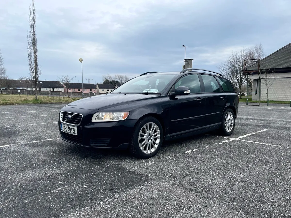 2010 Volvo V50 1.6 Diesel NCT 01/26 - Image 2