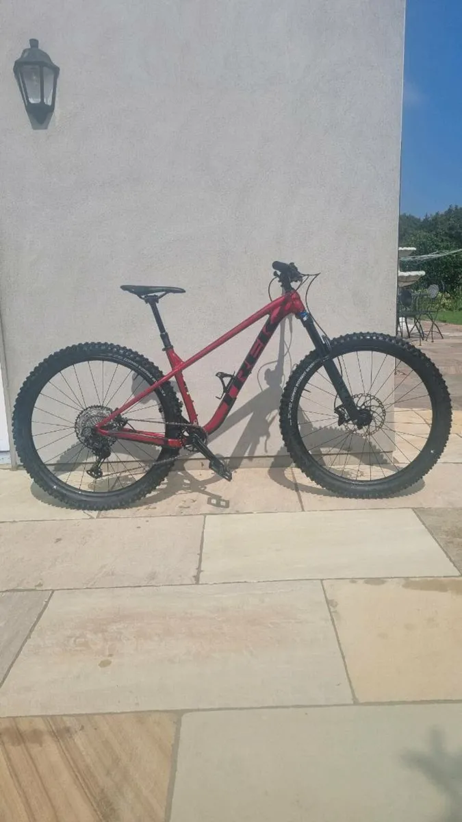 Trek Roscoe 9 - Image 1