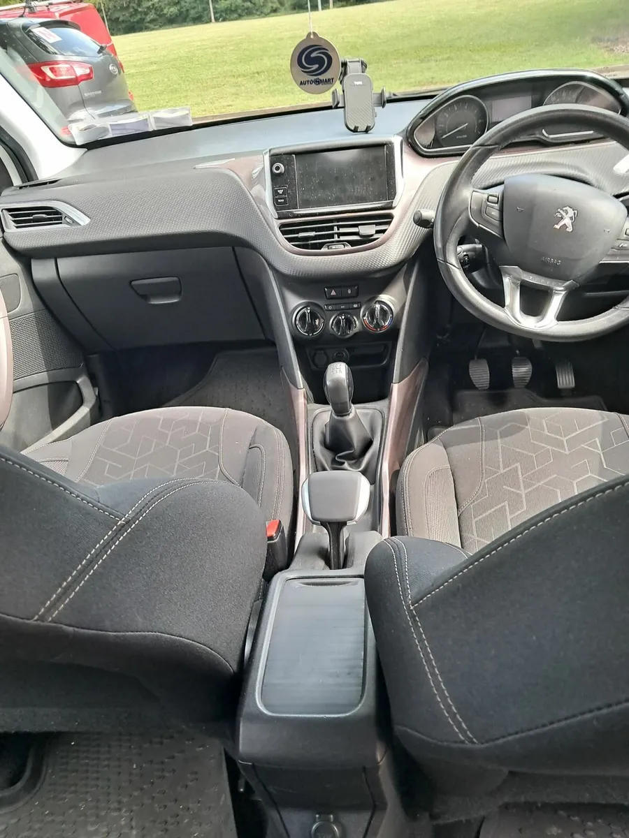 Peugeot 2008 2013 - Image 1