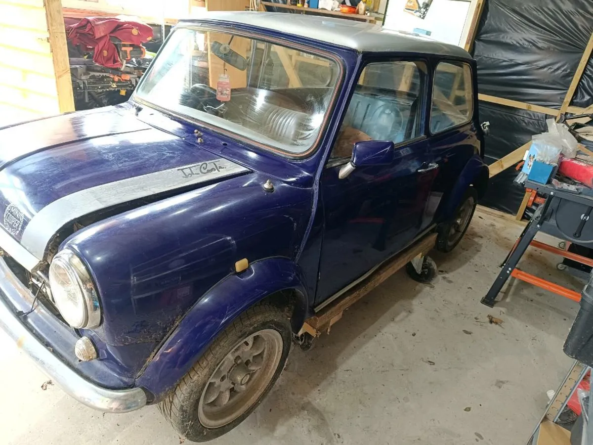 1982 Austin mini - Image 3