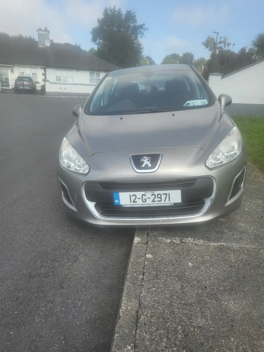 12 peugeot 308 nct 10-25 taxed 10-25 - Image 1