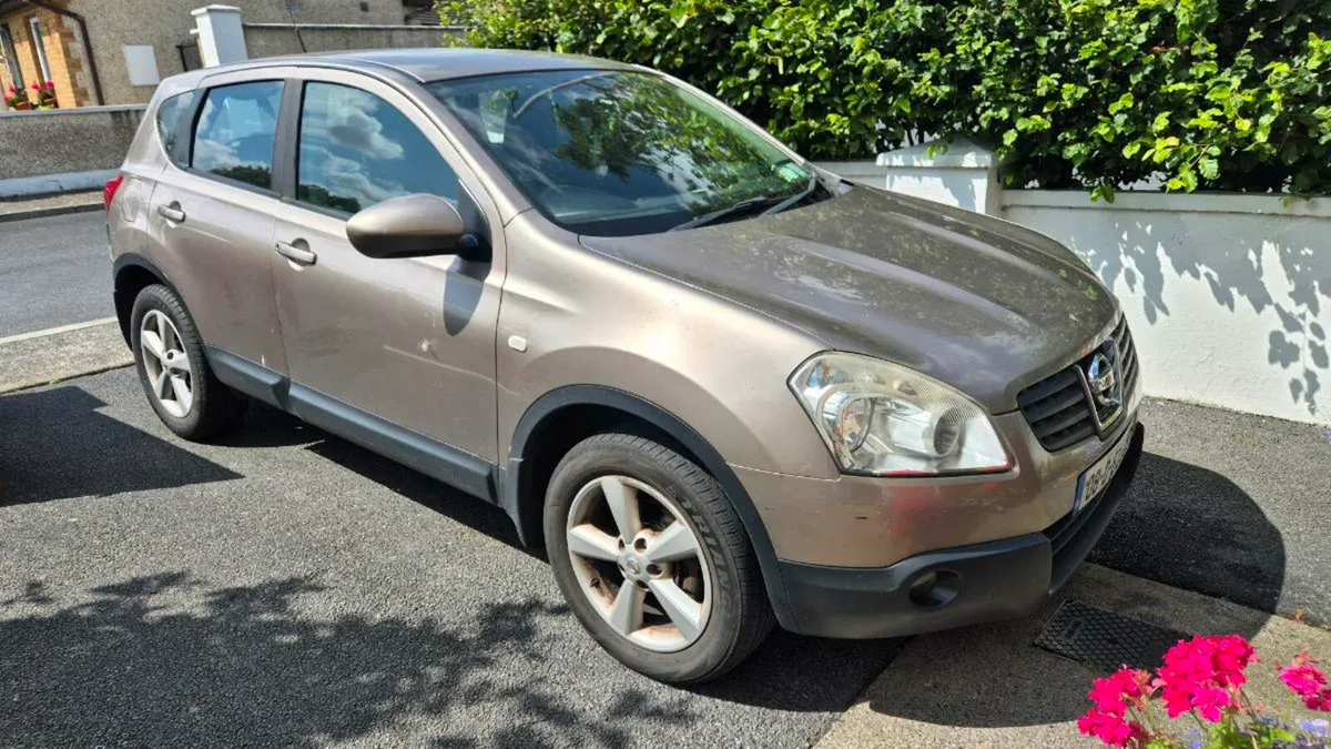 2008 Nissan Qashqai Needs head gasket - Image 1
