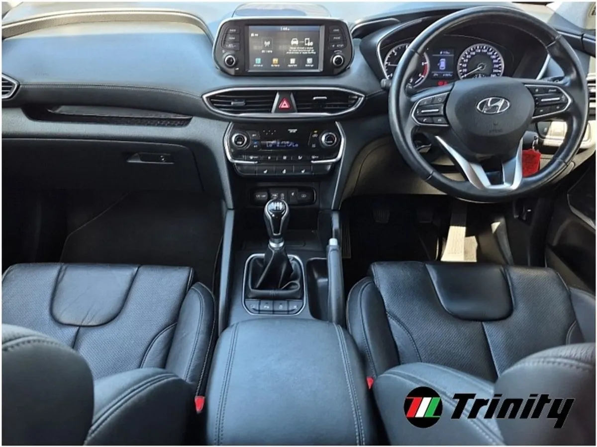 Hyundai Santa Fe Executive Plus Commerical Trinit - Image 2