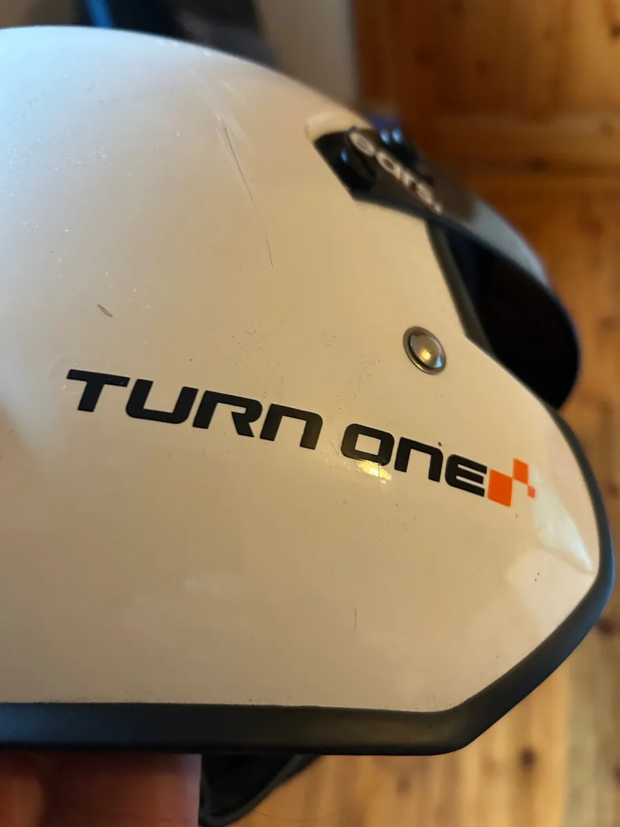 Rally helmet - Image 2