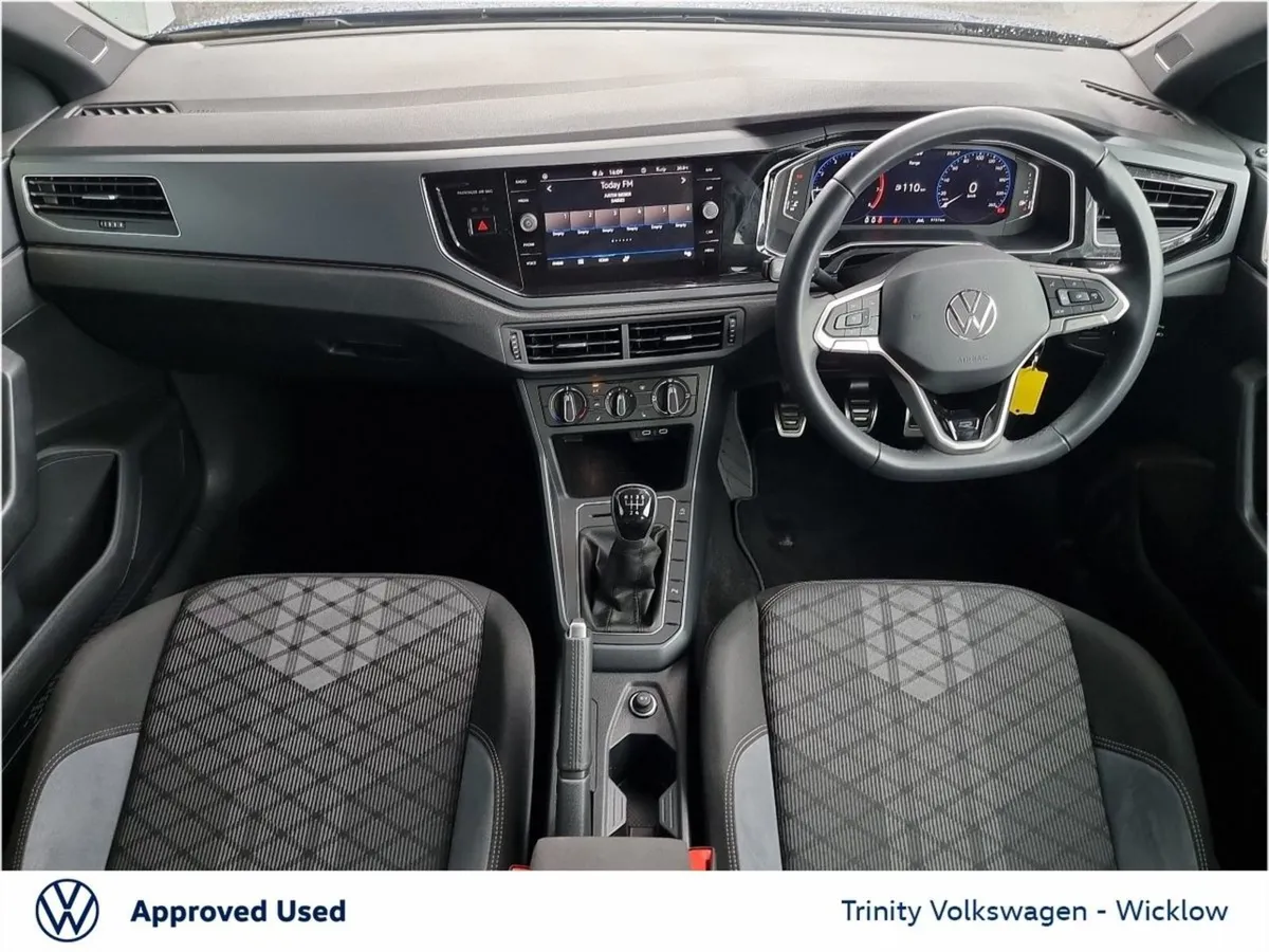 Volkswagen Polo R-line 1.0 TSI Manual Huge Spec T - Image 2