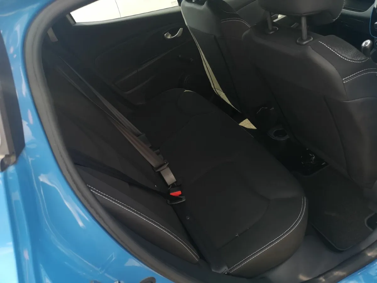 Renault Clio 2015 - Image 4