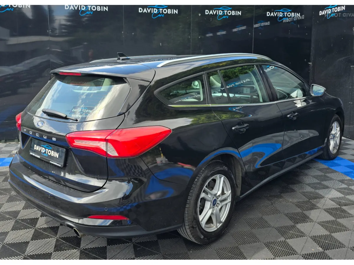 Ford Focus ESTATE 1.5 TDCI - Image 3