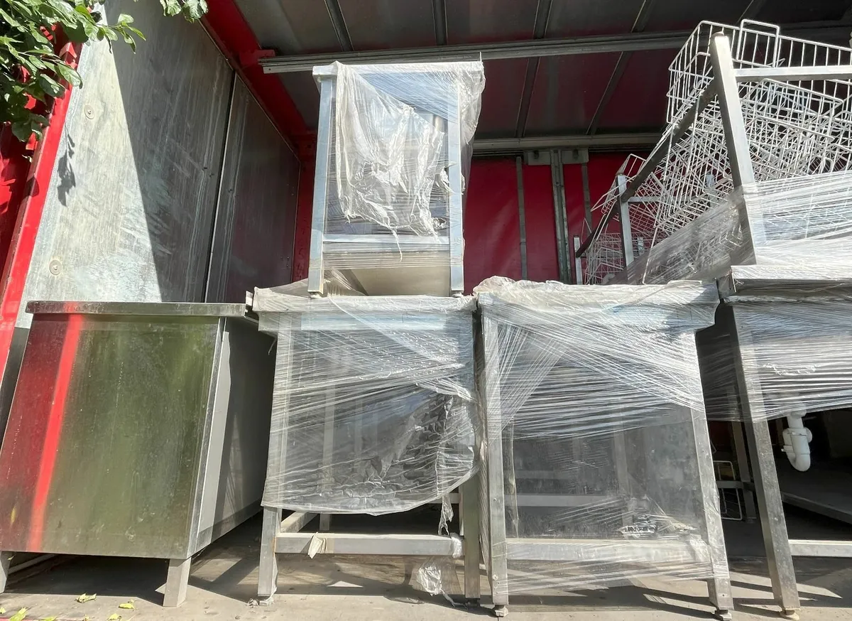 Retail/shop equipment and accesssories - Image 1