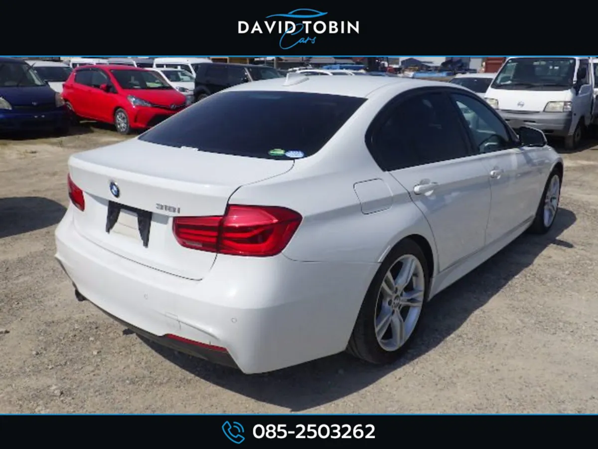 BMW 3-Series 318i MSPORT AUTO/LOW MILEAGE - Image 3