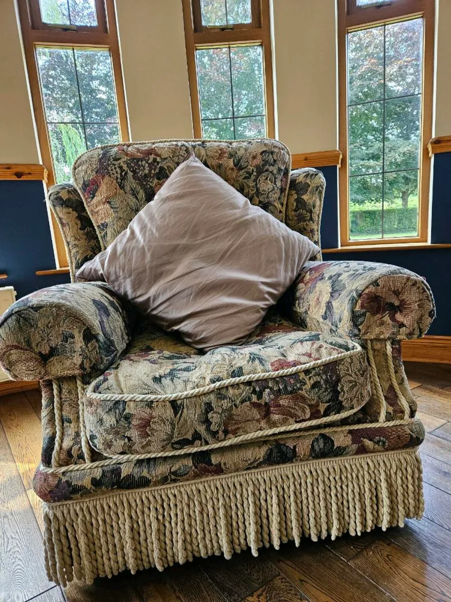 3 piece suite - Image 3