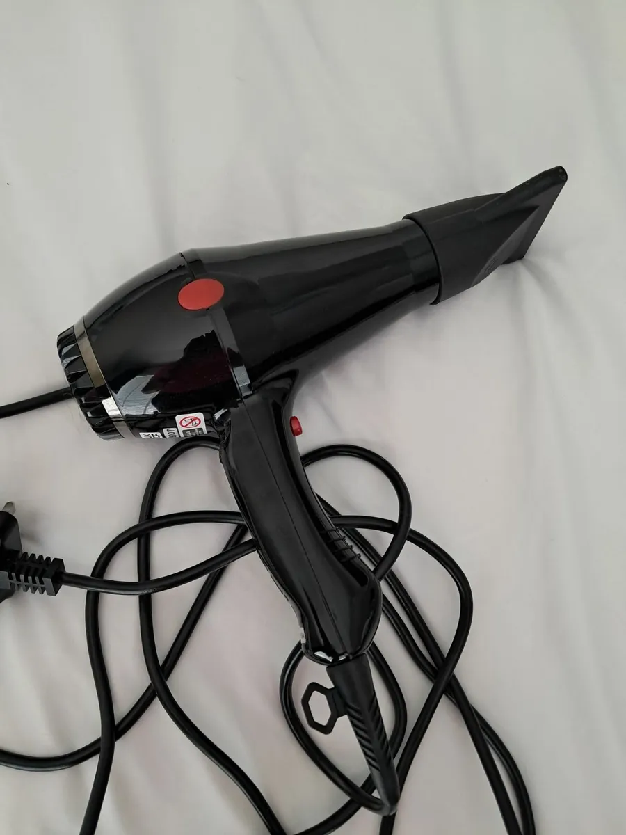 Hairdryer - Image 3
