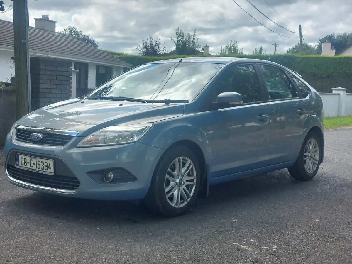 Ford Focus Ghia 1.6 - 2008 - Automatic - Image 2