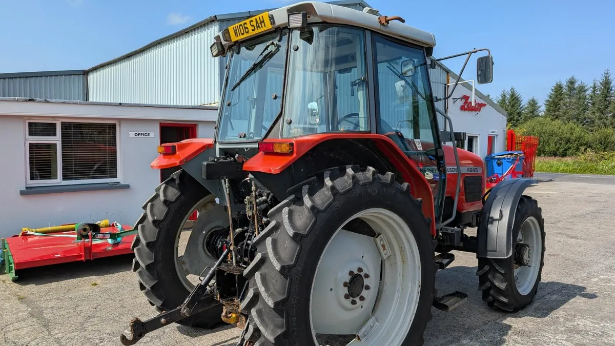 Massey Ferguson Other 2000 - Image 2