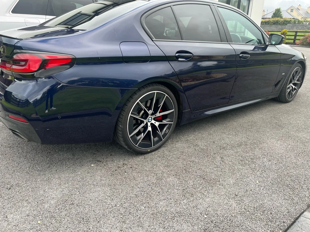 BMW 520d M Sport Pro Edition xdrive - Image 4