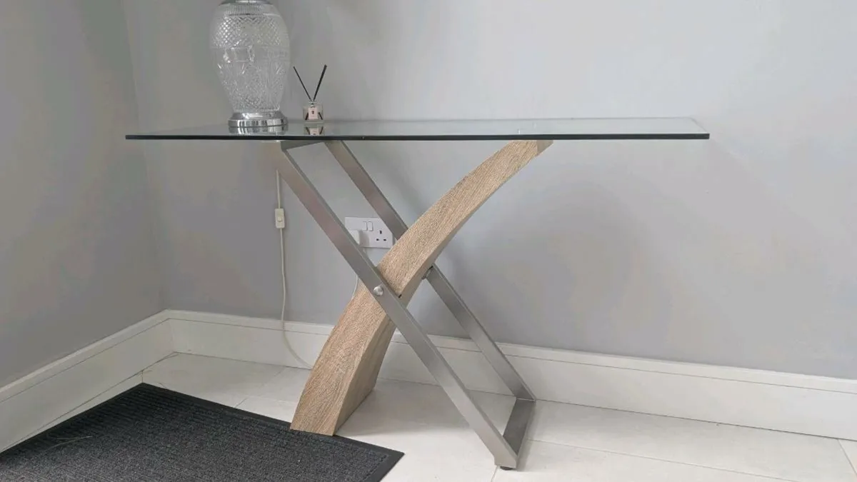 Glass hall table - Image 1